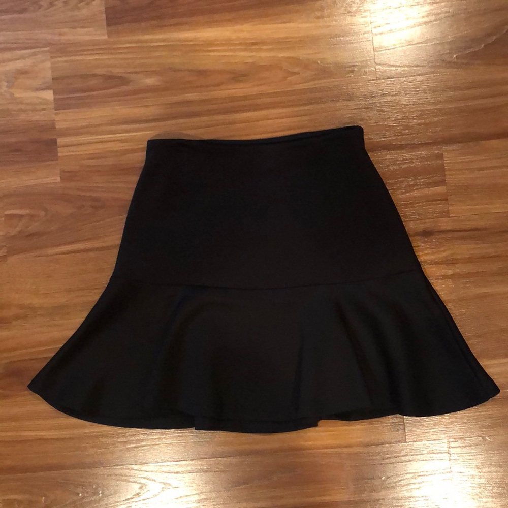 Hippie Laundry (macy’s) mini skirt in size SMALL